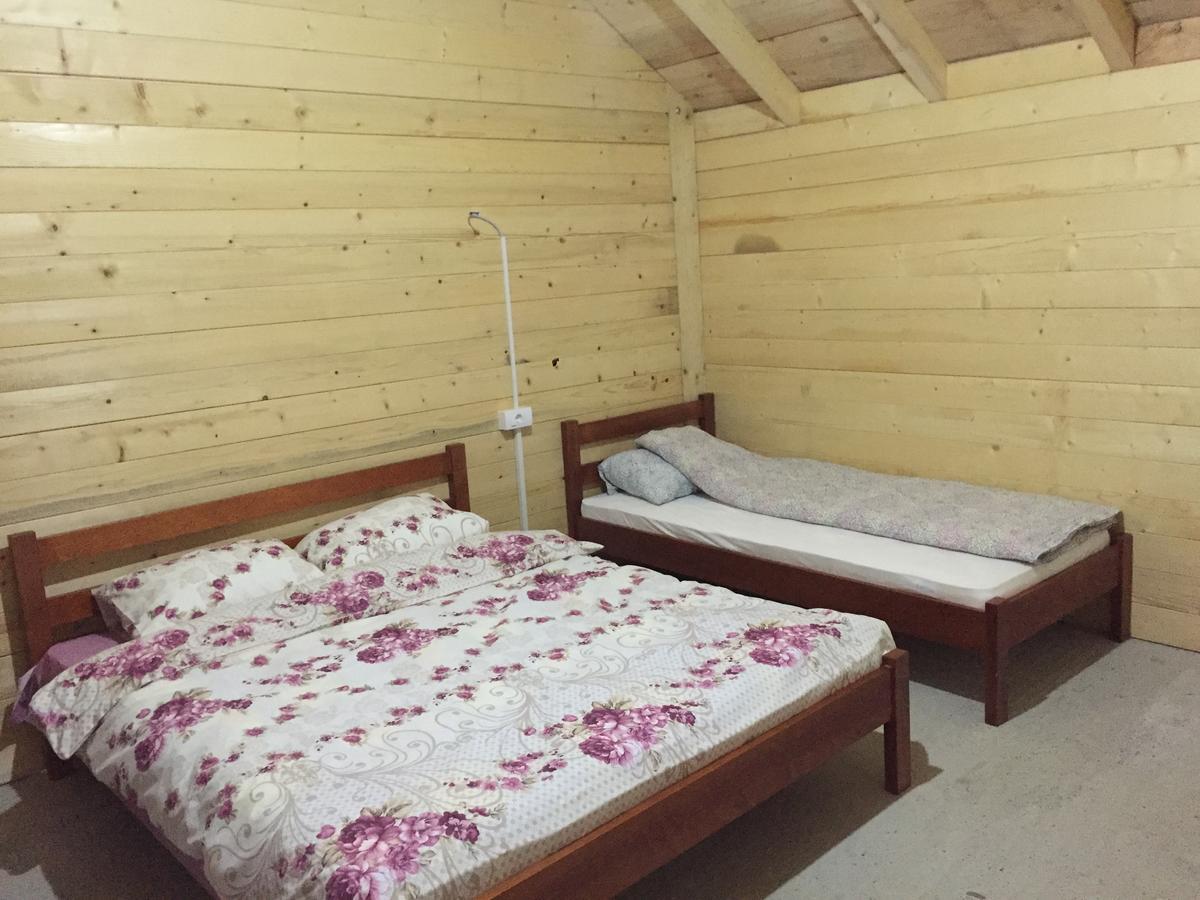 Bungalows-Oaza Vusanje ภายนอก รูปภาพ
